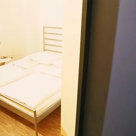 Citystay Mitte Хостел