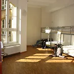 Citystay Mitte אכסניה