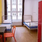 Citystay Mitte אכסניה *
